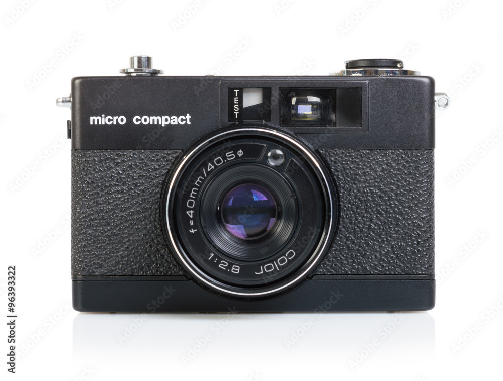 Old film camera - Vecchia macchina fotografica compatta a rullino