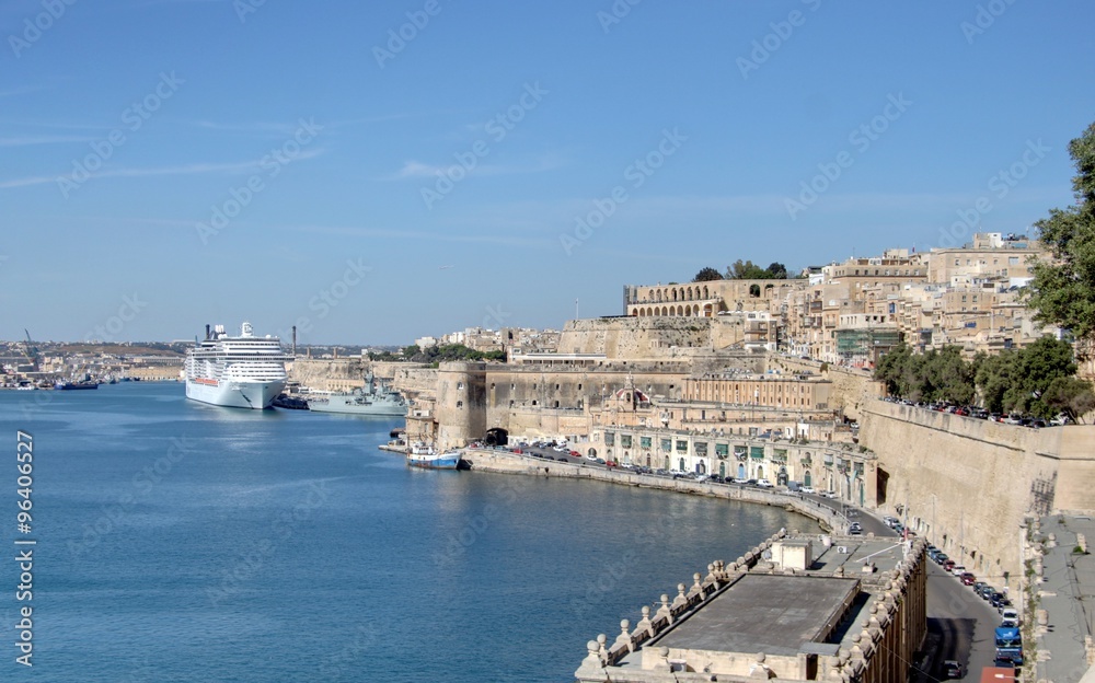 La Valette, capitale de l'île de Malte La Valette, capitale de l'île de Malte
