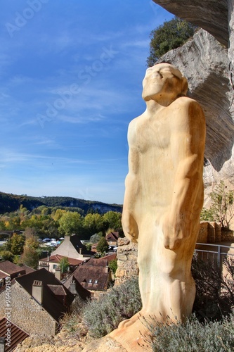 chateaux le long de la vall  e de la Dordogne