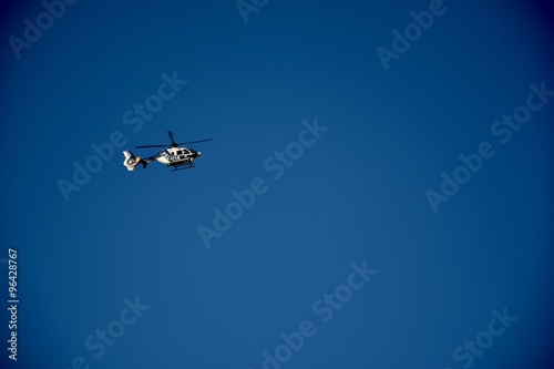 Fototapeta Naklejka Na Ścianę i Meble -  Helicóptero de policia