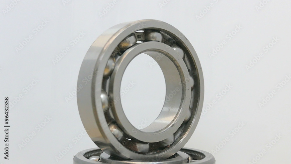 the rotating bearing standing on an edge rotates, Panasonic Lumix lx100, 4k the rotating bearing standing on an edge rotates, Panasonic Lumix lx100, 4k