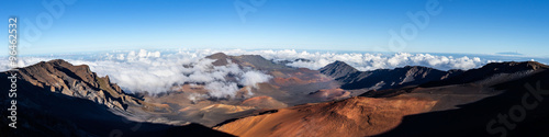 Tableau sur toile Panoramic view of Haleakala crater, Maui Hawaii
