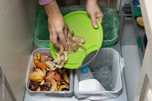 Papier peint Recycling bins