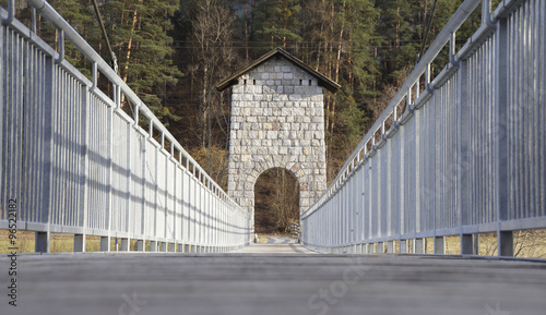 Obraz na płótnie Hängebrücke w salonie