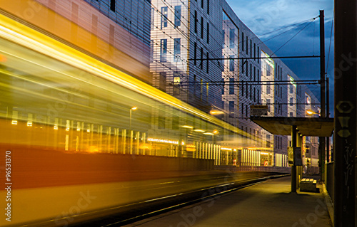 Tram der 10/11'er Linie