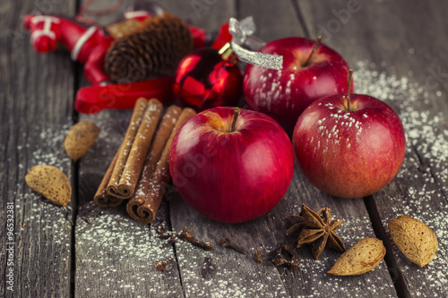 Christmas jewelry: apple, cinnamon, anisetree, pine cones