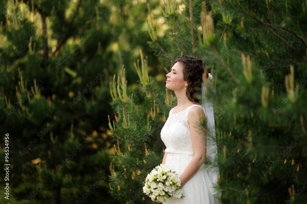 Naklejka premium Young bride