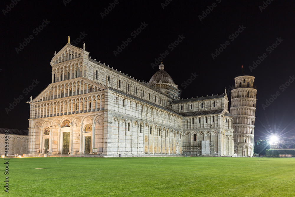 Cathedral and leaning tower of Pisa at night
