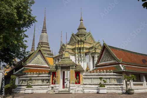 Temples around Wat Pho, Bangkok © picturist