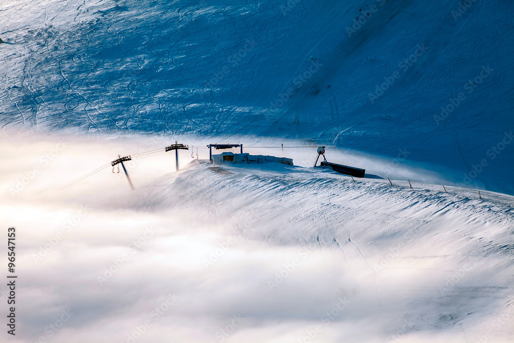 Obraz premium Peaks above clouds