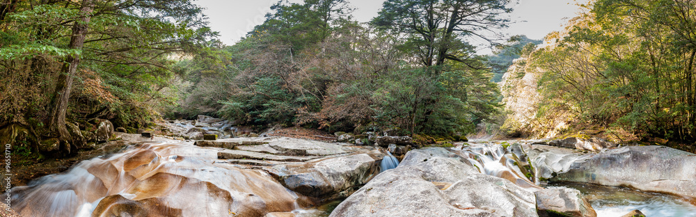 Obraz premium 藤河内渓谷_大分県佐伯市