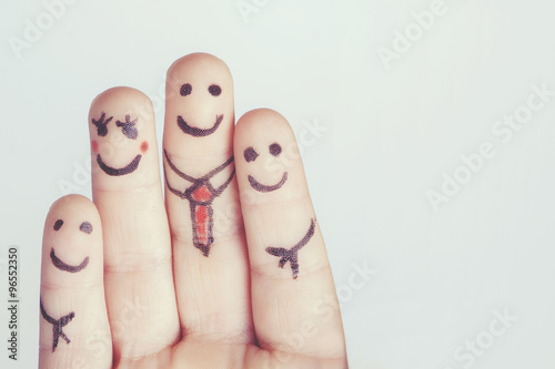 Slika na platnu dedos felices formando una familia