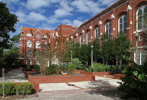 Criser Hall at the University of Florida in Gainesville, Florida photo