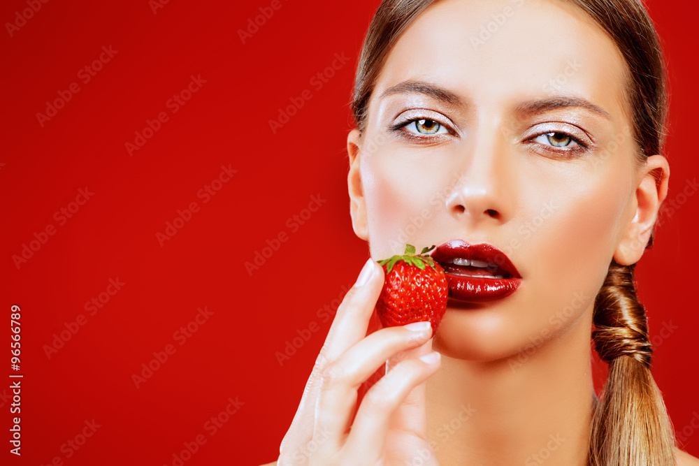 strawberry fashion strawberry fashion