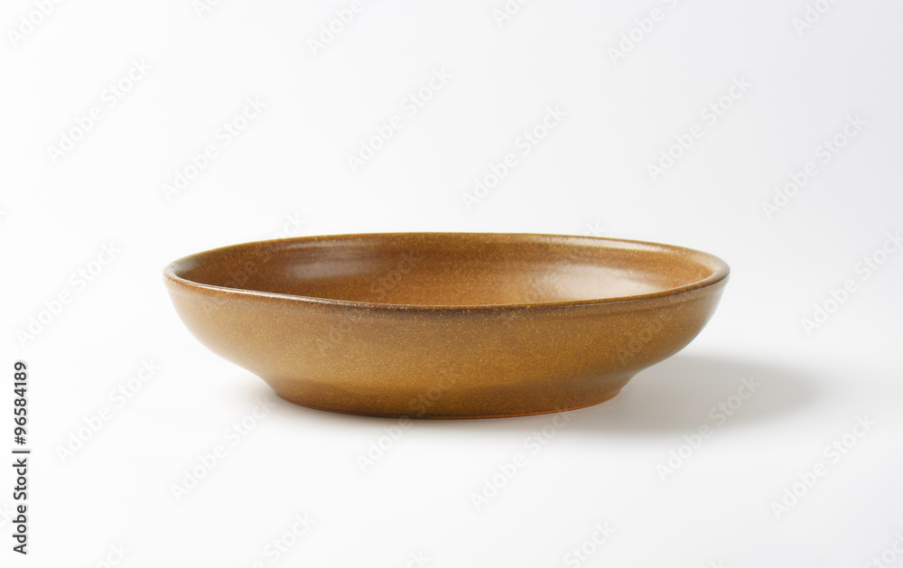 Ceramic serving bowl Ceramic serving bowl