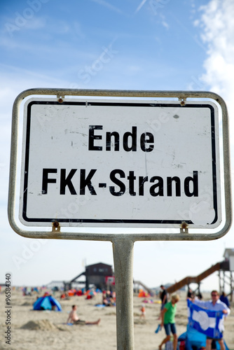 Ende FKK-Strand photo