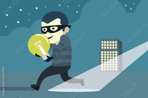 Bandit wearing mask robbery idea then run away from arrest.