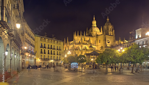 night view of Segovia Cathedral