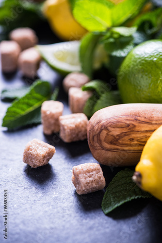 Ingredients for refreshing lemon drink