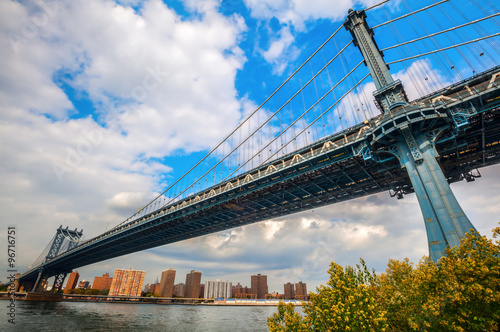 Fototapeta Naklejka Na Ścianę i Meble -  Manhattan Bridge in New York City
