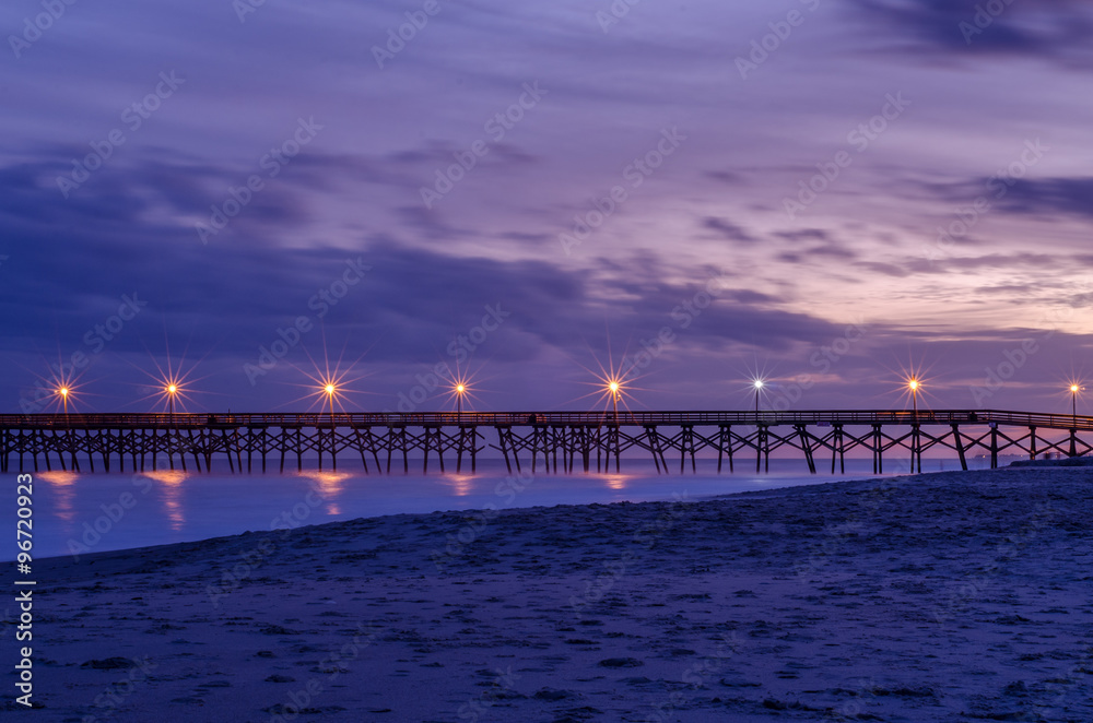 Fototapeta premium Pier at dusk