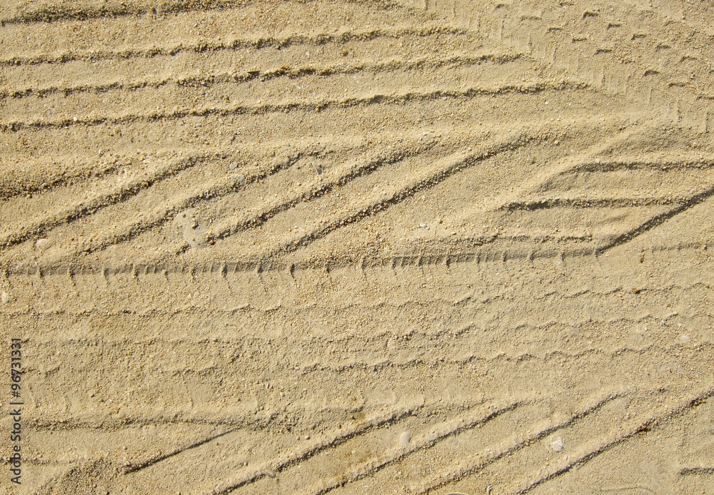 traces traces