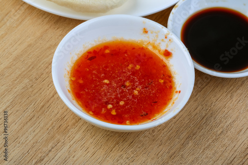 Hot chili sauce