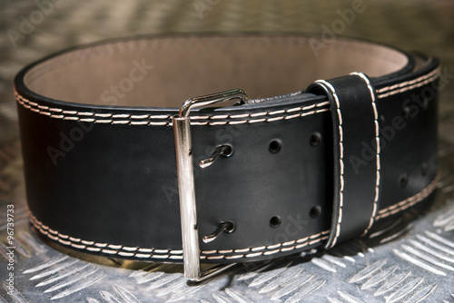 black leather strap for athletes