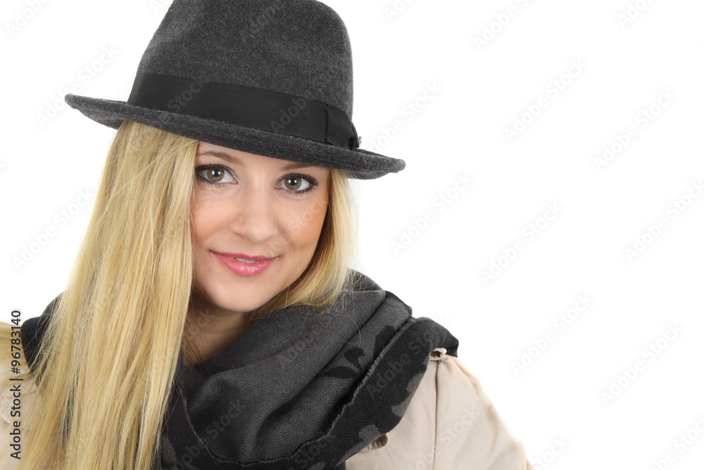 Mit Hut und Mantel Mit Hut und Mantel