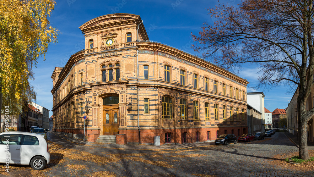 Fototapeta premium schönes Backsteingebäude - alte Post in Nordhausen