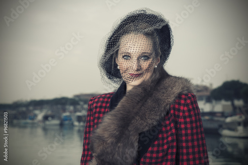 Obraz na płótnie Donna anni '40 w salonie