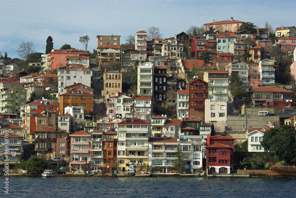 Istanbul, maisons sur les rives du Bosphore, Turquie Istanbul, maisons sur les rives du Bosphore, Turquie