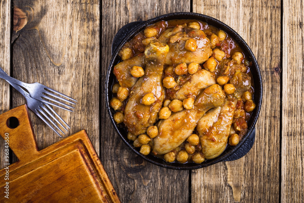 Chicken drumsticks curry with chickpeas Chicken drumsticks curry with chickpeas