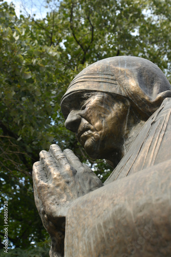 monument of mother teresa in skopje, macedonia photo