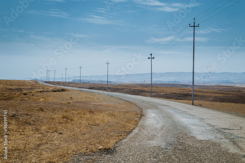 Paved road in Iraqi desert  © bilalizaddin