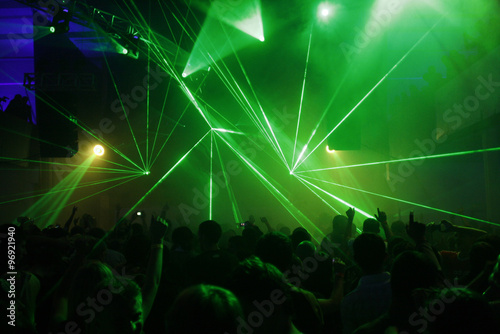 laser lights at disco