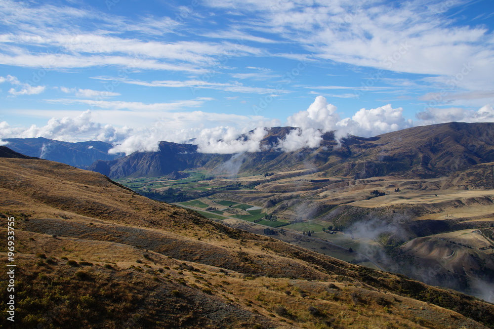 Fototapeta premium Clouds and Mountains