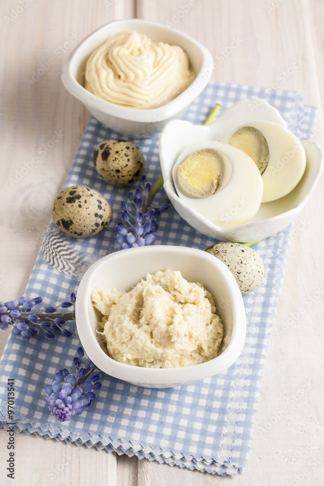 Horse radish and mayonnaise Horse radish and mayonnaise