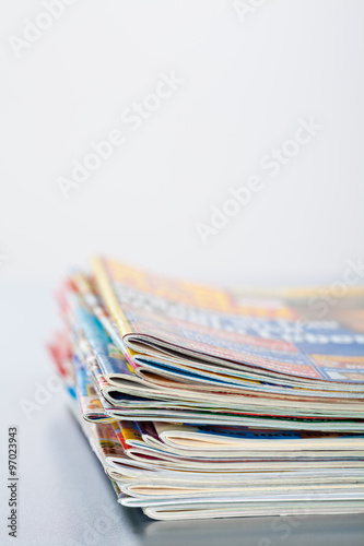 Zeitschriften, gestapelt