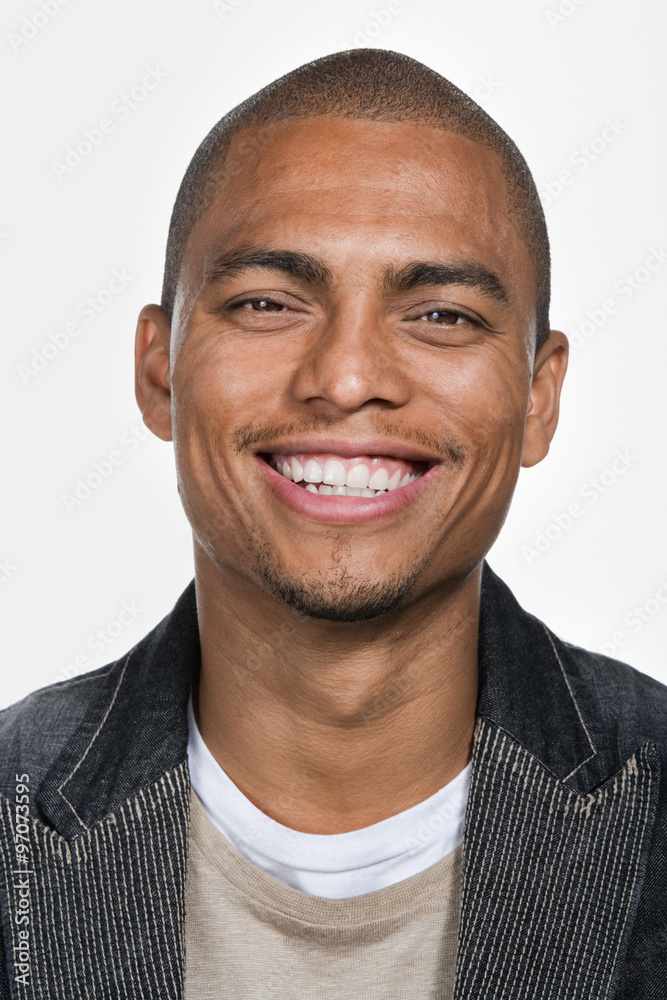 Obraz premium Portrait of young adult African American man