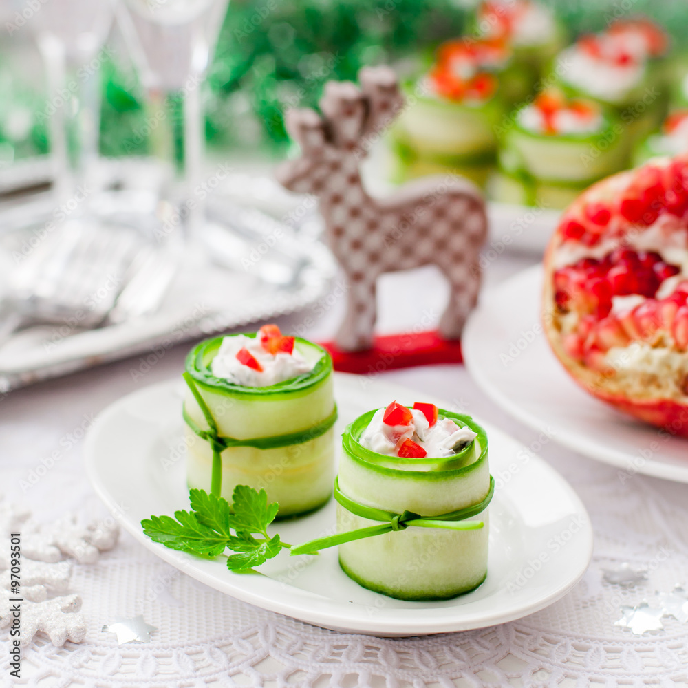 Cucumber Rolls Stuffed with Feta, Herbs, Capsicum and Black Oliv Cucumber Rolls Stuffed with Feta, Herbs, Capsicum and Black Oliv