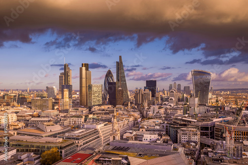 Dramatic clouds at sunset over London's business district - Panoramic skyline of London - UK