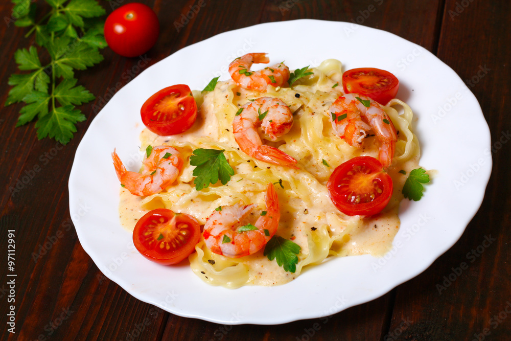 pasta with shrimp, tomatoes, herbs and cream sauce pasta with shrimp, tomatoes, herbs and cream sauce