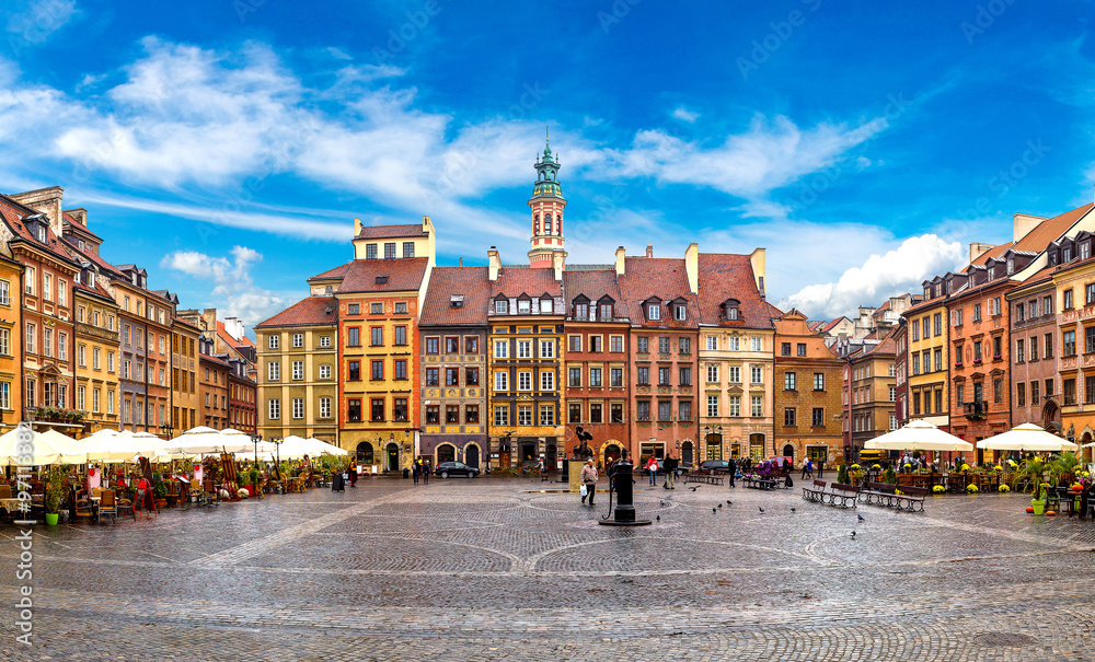 Old town square in Warsaw - obrazy, fototapety, plakaty 