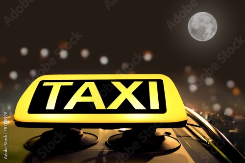 Taxi in der Nacht