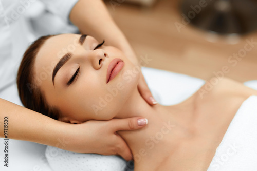 Skin, Body Care. Woman Getting Beauty Spa Face Massage. 