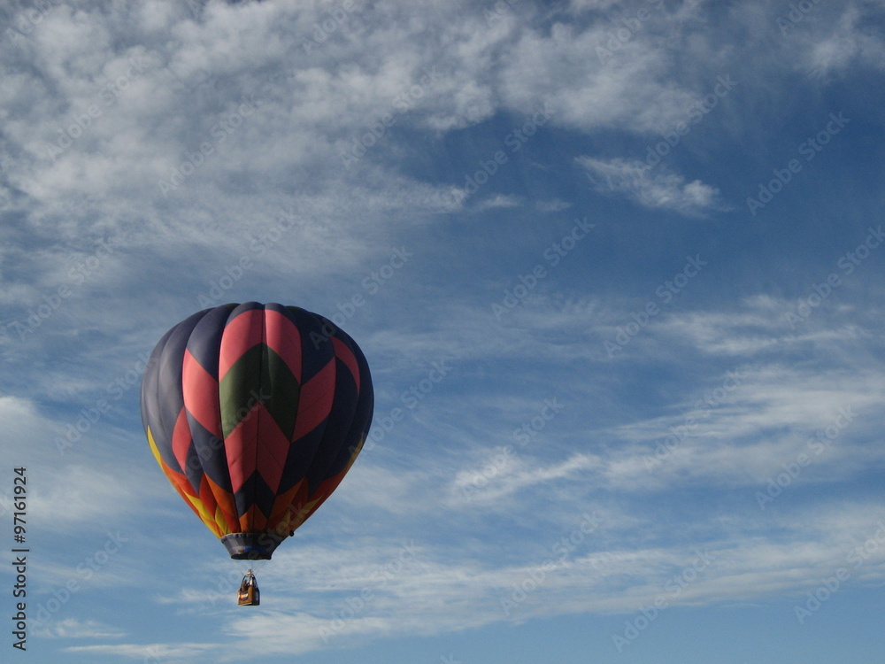 Obraz premium Hot Air Balloon in Clouds