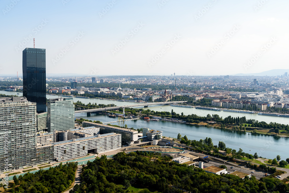 Obraz premium Aerial View Of Vienna City Skyline