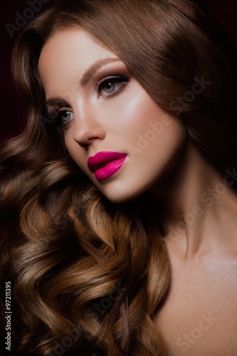 Beauty fashion model girl with bright makeup
