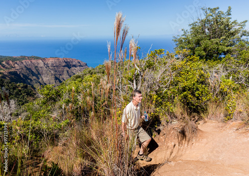 Awaawapuhi trail end on cliff above Na Pali coast on Kauai